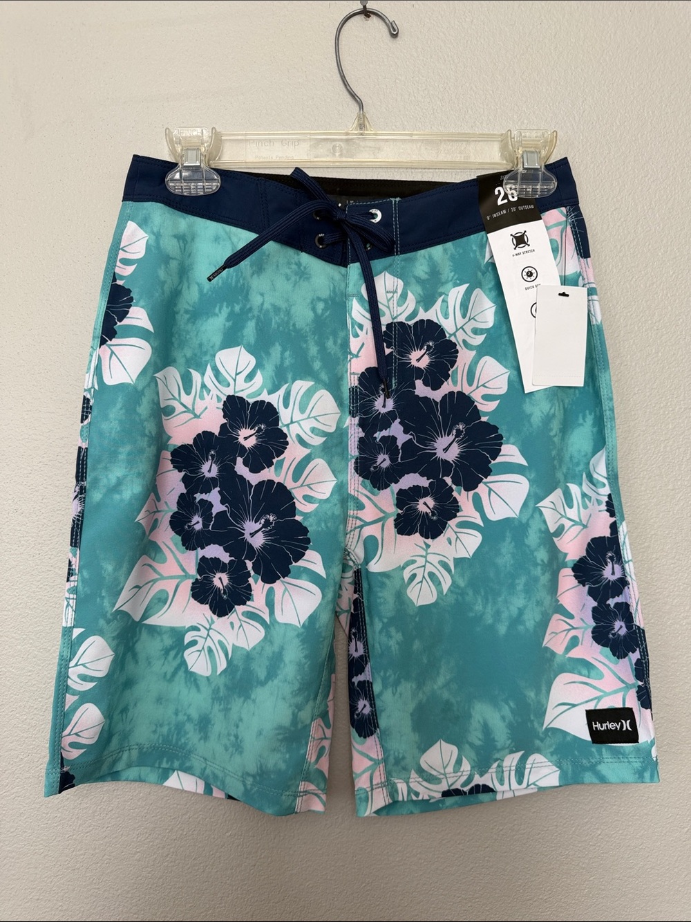 Hurley Men's Teal Floral Boardshorts Size 26 Quick Dry 4 Way Stretch Beach